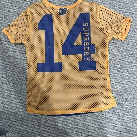 Clarrie Reversible T-Shirt Superdry Tokyo 14, EUC! - Picture 8 of 8